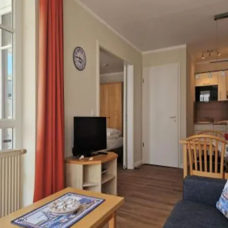 Gemuetliche Mit Balkon In