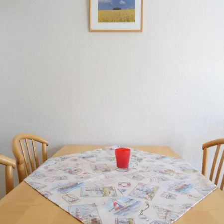 Gemuetliche Mit Balkon In